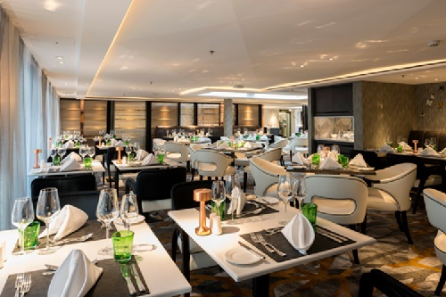 Waterside, Mozart’s main dining room features farm-to-table dining.