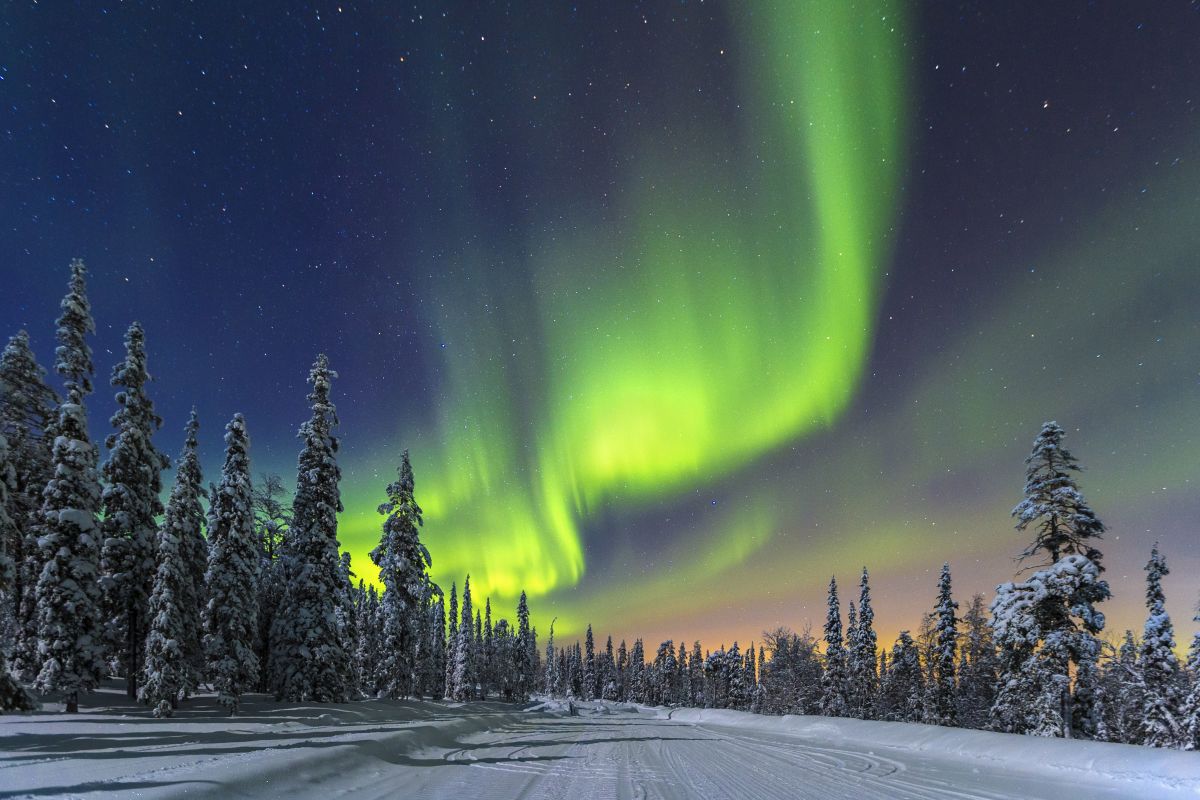 The 15 Best Places to See the Northern LightsThe World's Greatest Vacations