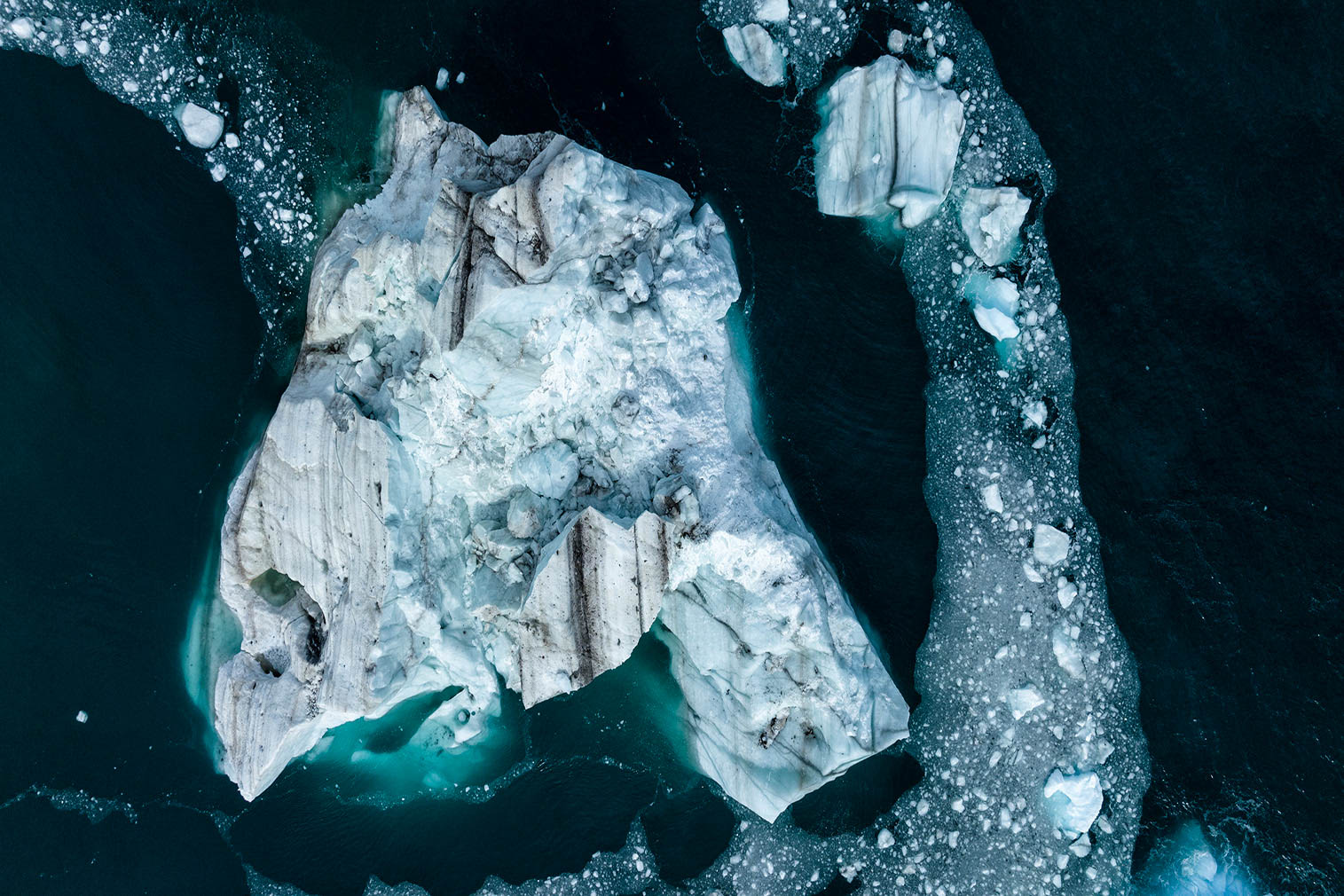 image of icebergs