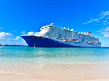 18-carnival-celebration-in-caribbean-waters-credit-carnival-cruise-line