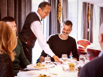 ama magna main restaurant dining photo